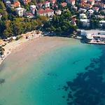 Lucija *